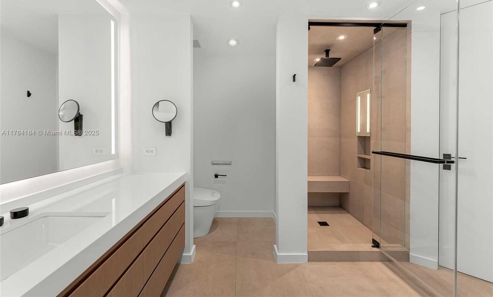 Small Image of 7600 FISHER ISLAND DR #7654, Miami Beach Number 29