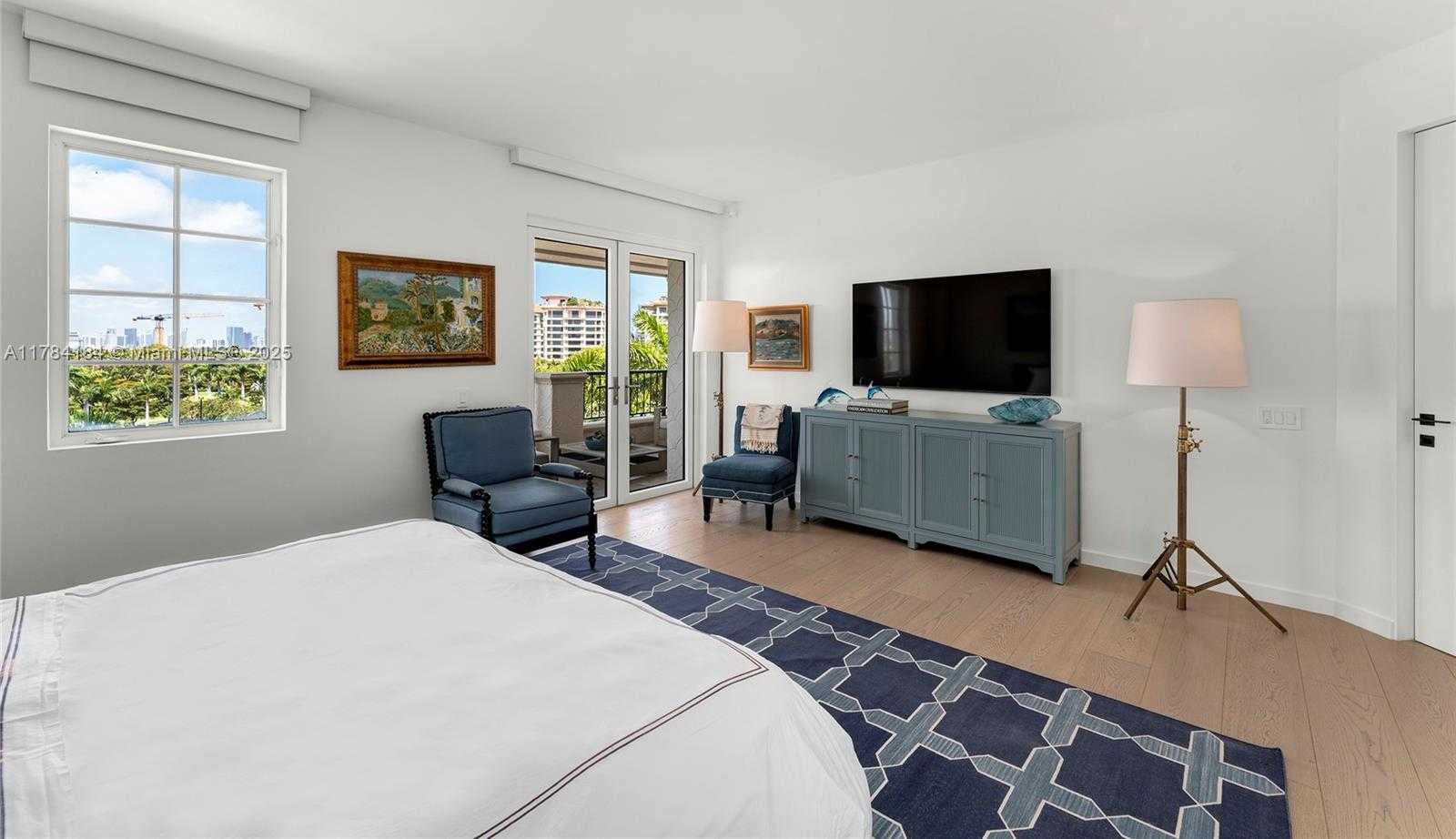 Small Image of 7600 FISHER ISLAND DR #7654, Miami Beach Number 35