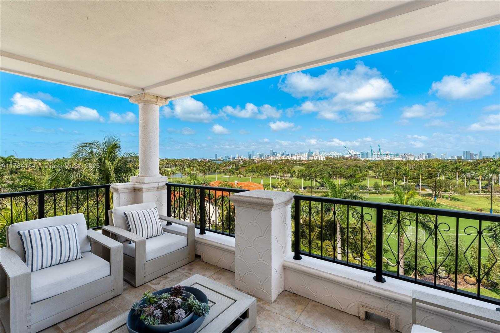 Small Image of 7600 FISHER ISLAND DR #7654, Miami Beach Number 37