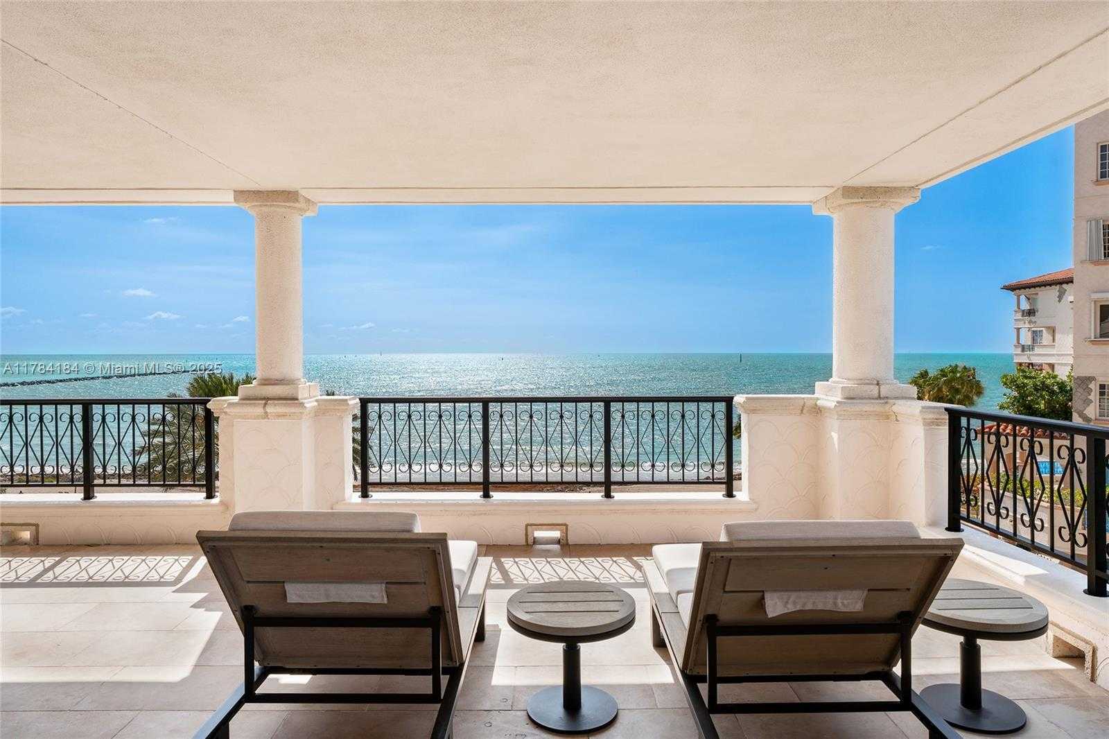 Small Image of 7600 FISHER ISLAND DR #7654, Miami Beach Number 42