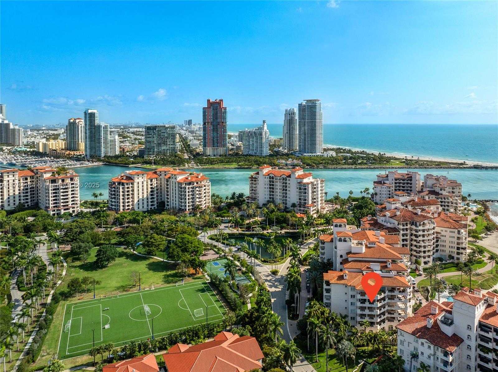 Small Image of 7600 FISHER ISLAND DR #7654, Miami Beach Number 50