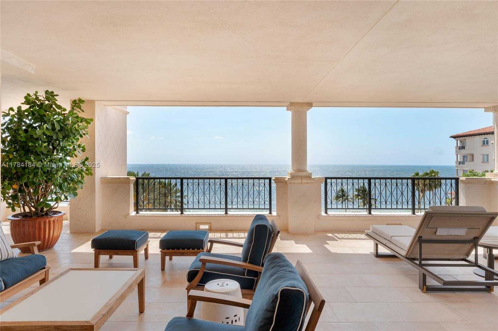 Small Image of 7600 FISHER ISLAND DR #7654, Miami Beach Number 6