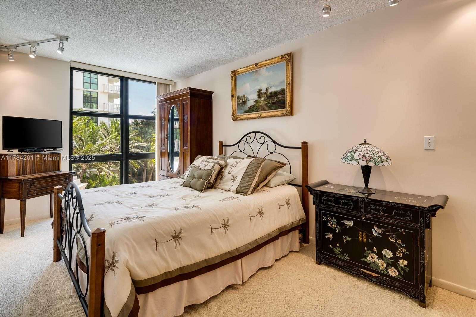 Small Image of 1121 CRANDON BLVD #F206, Key Biscayne Number 13