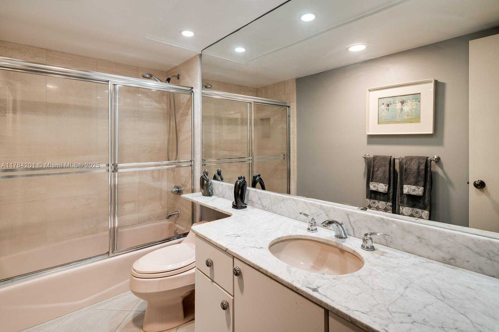Small Image of 1121 CRANDON BLVD #F206, Key Biscayne Number 14