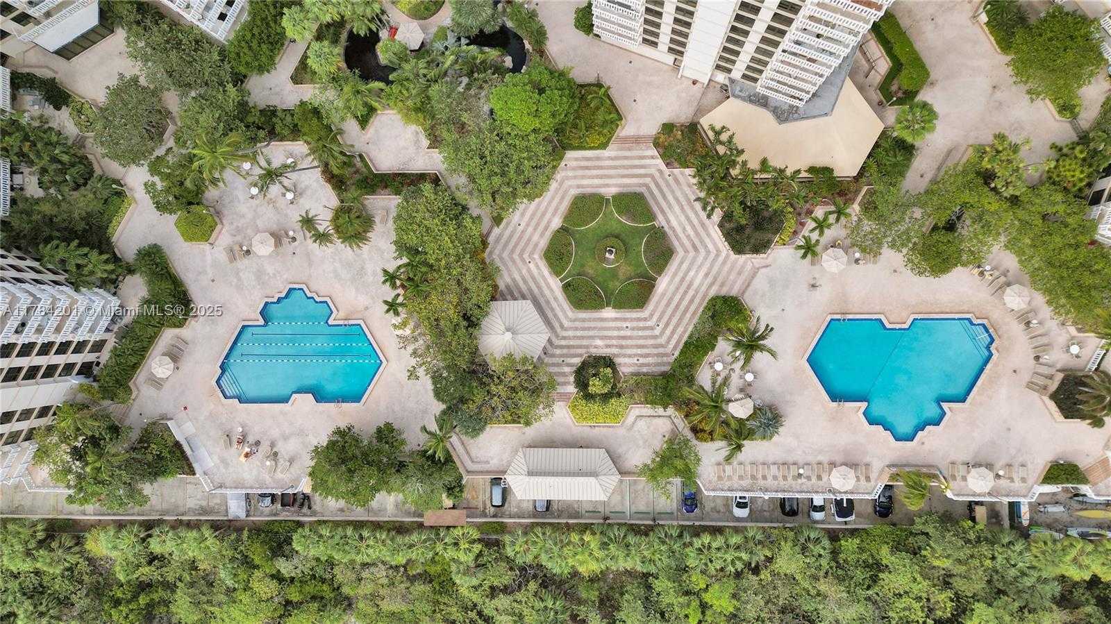 Small Image of 1121 CRANDON BLVD #F206, Key Biscayne Number 25