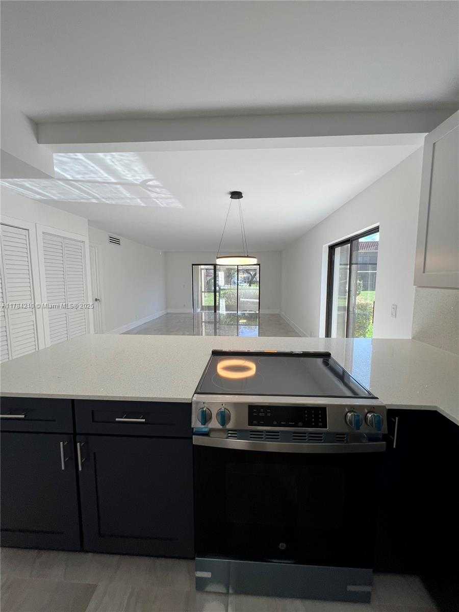 Small Image of 16461 BLATT BLVD #104, Weston Number 15