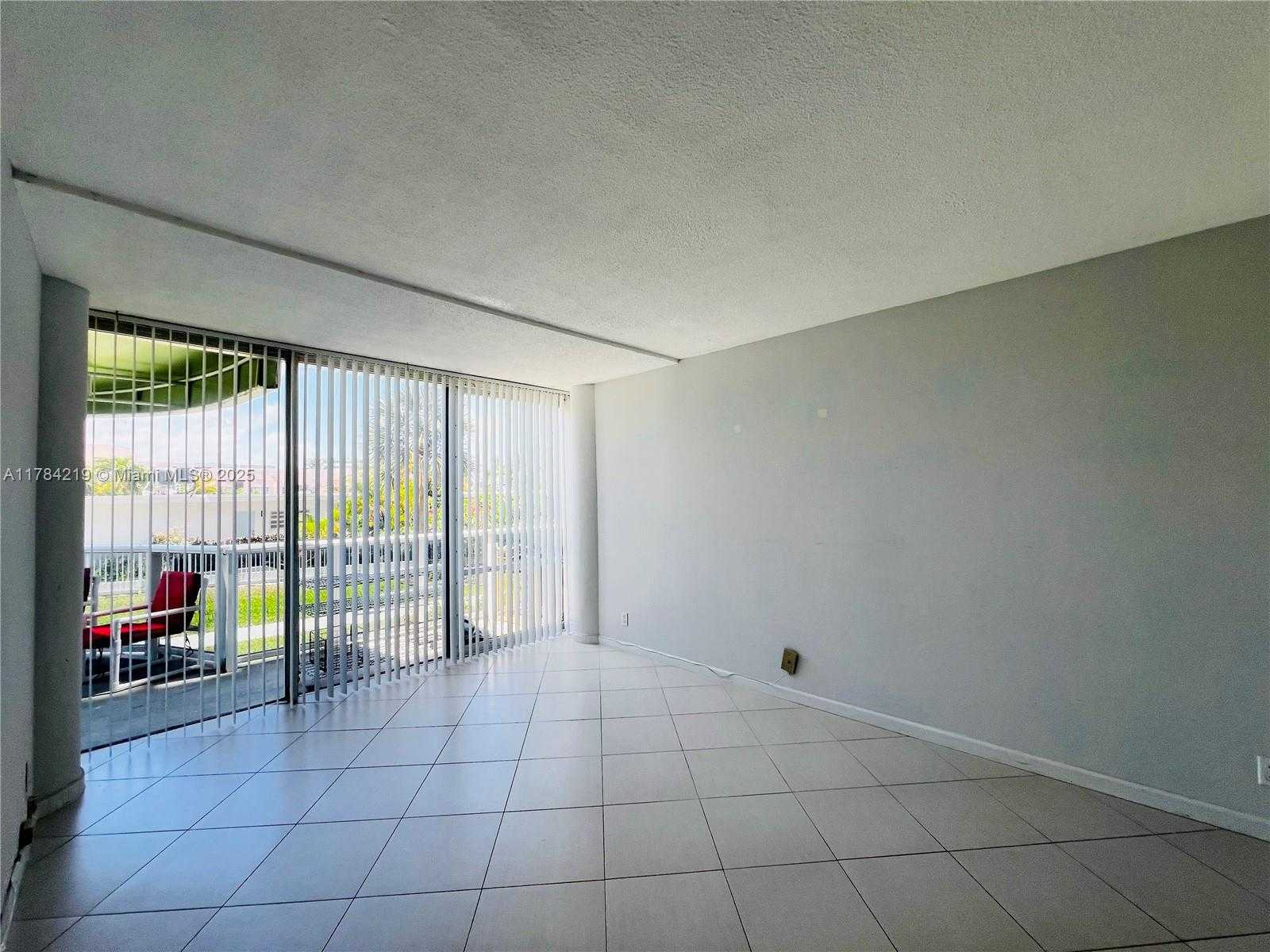 Small Image of 900 BAY DR #107, Miami Beach Number 15