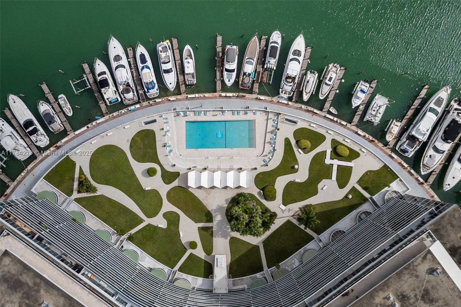 Small Image of 900 BAY DR #107, Miami Beach Number 28