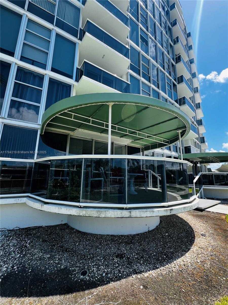 Small Image of 900 BAY DR #107, Miami Beach Number 33