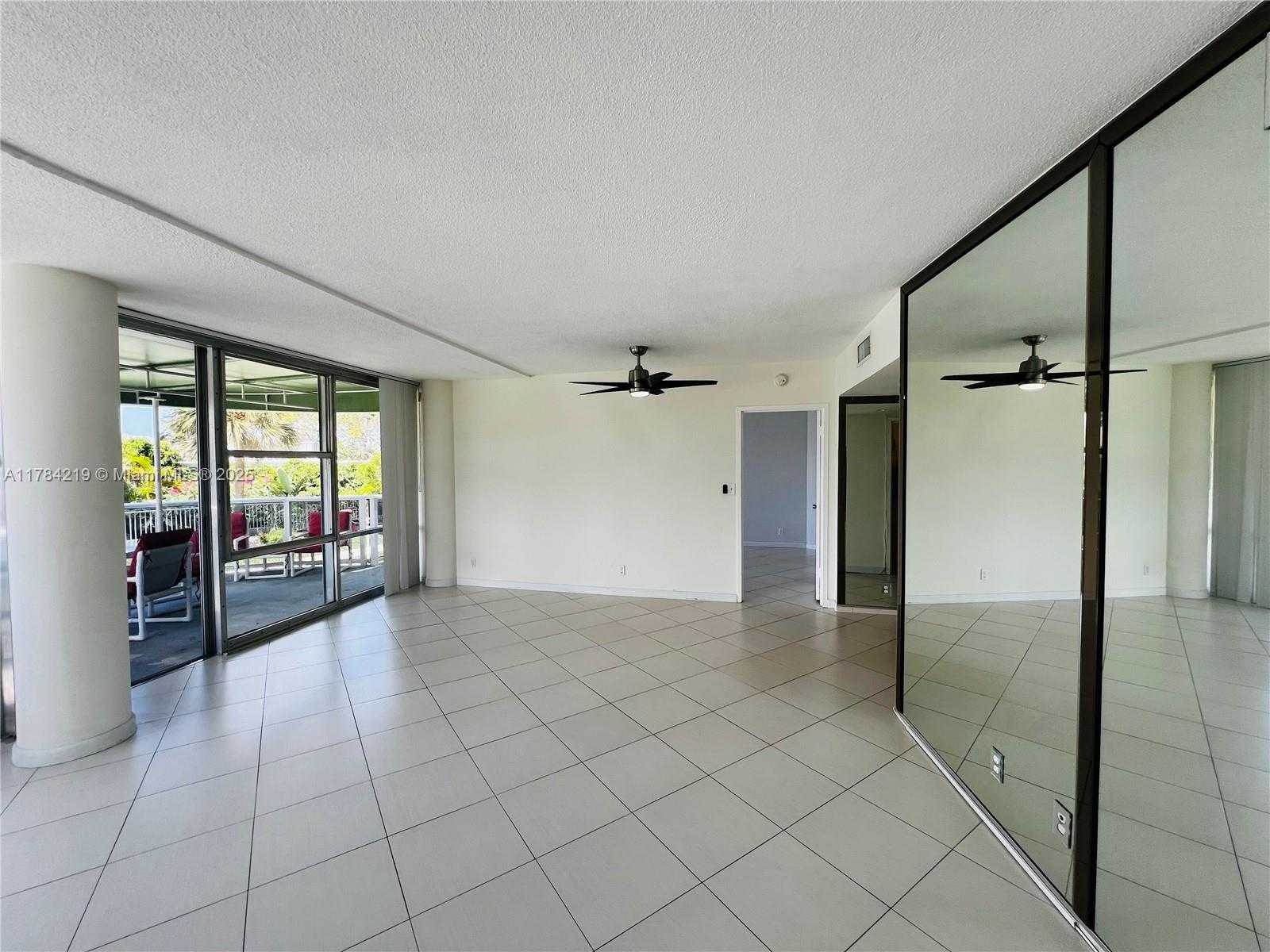 Small Image of 900 BAY DR #107, Miami Beach Number 6