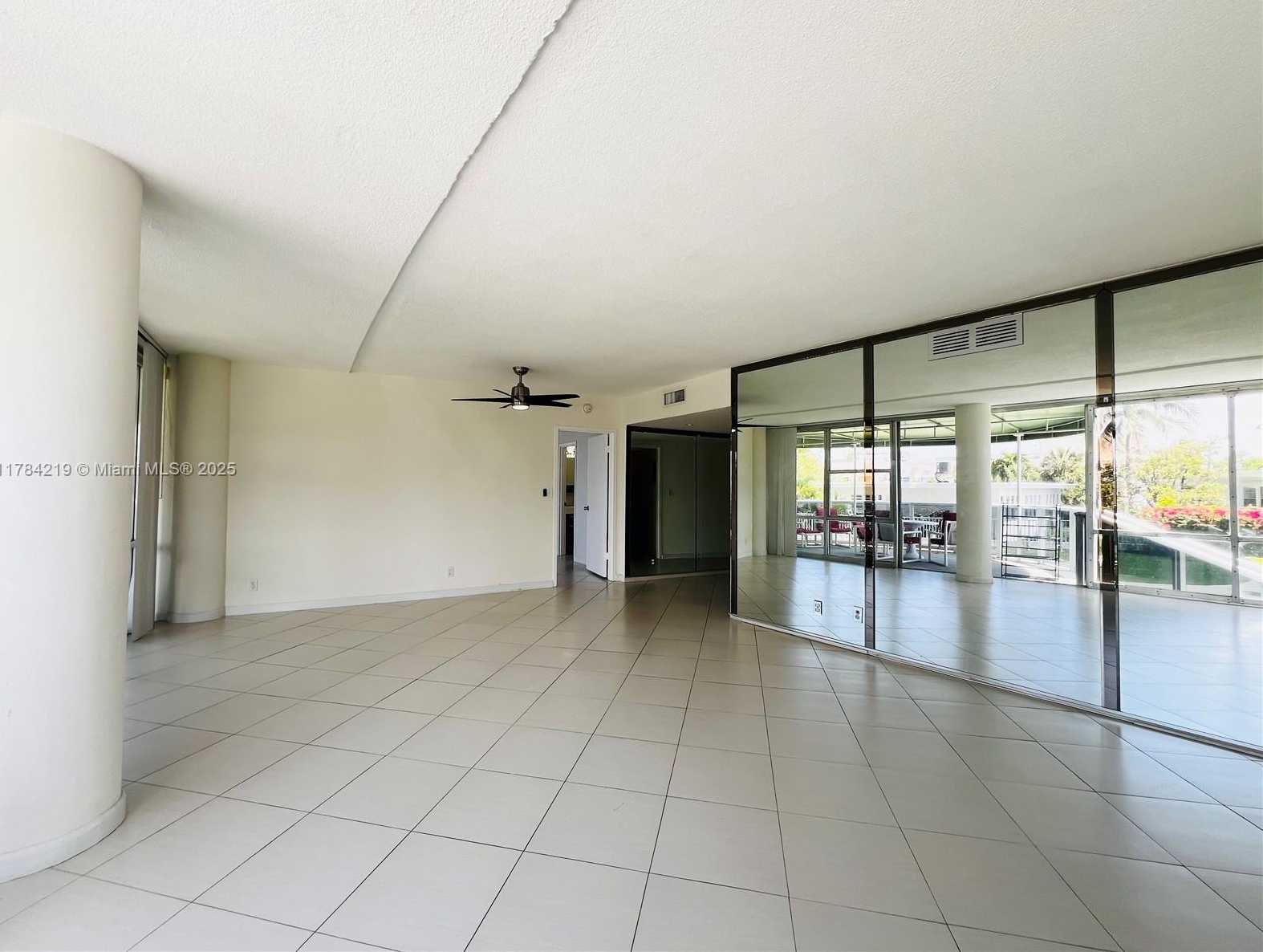 Small Image of 900 BAY DR #107, Miami Beach Number 7