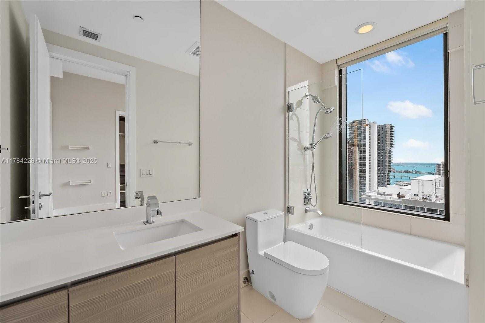Small Image of 460 NORTH EAST 28TH ST #4104, Miami Number 18