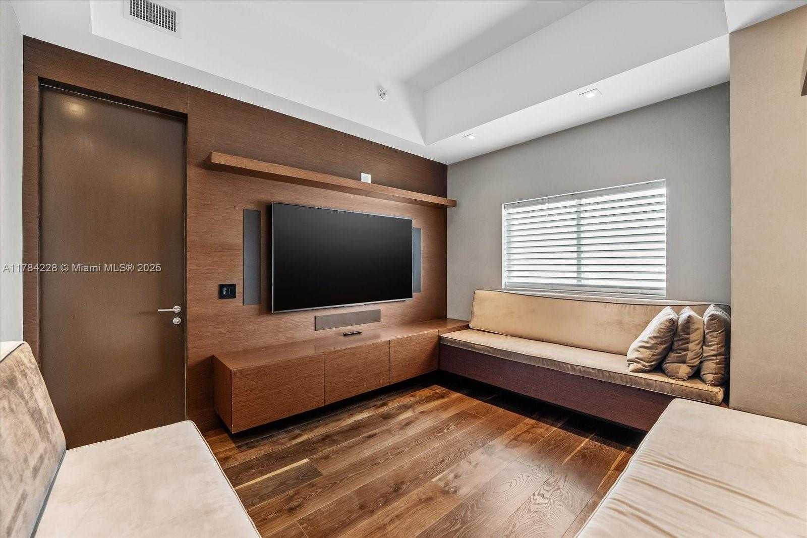 Small Image of 460 NORTH EAST 28TH ST #4104, Miami Number 21