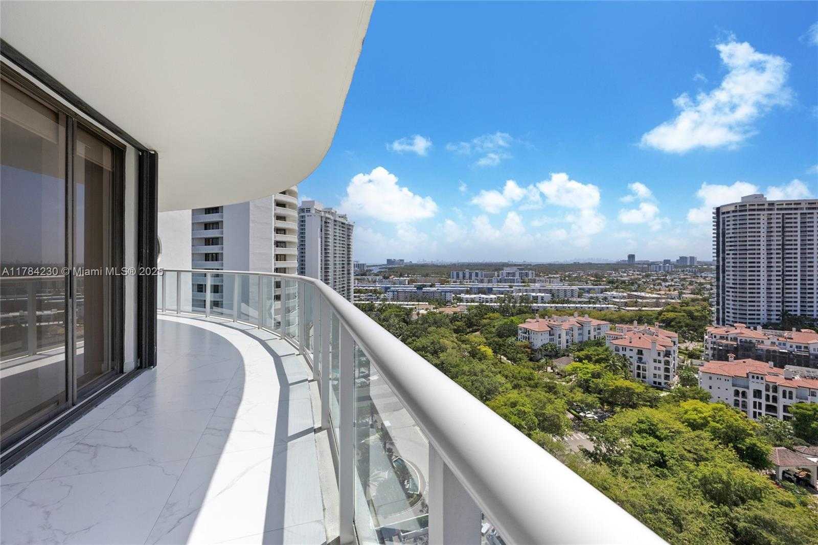 Small Image of 4000 ISLAND BLVD #2002, Aventura Number 10