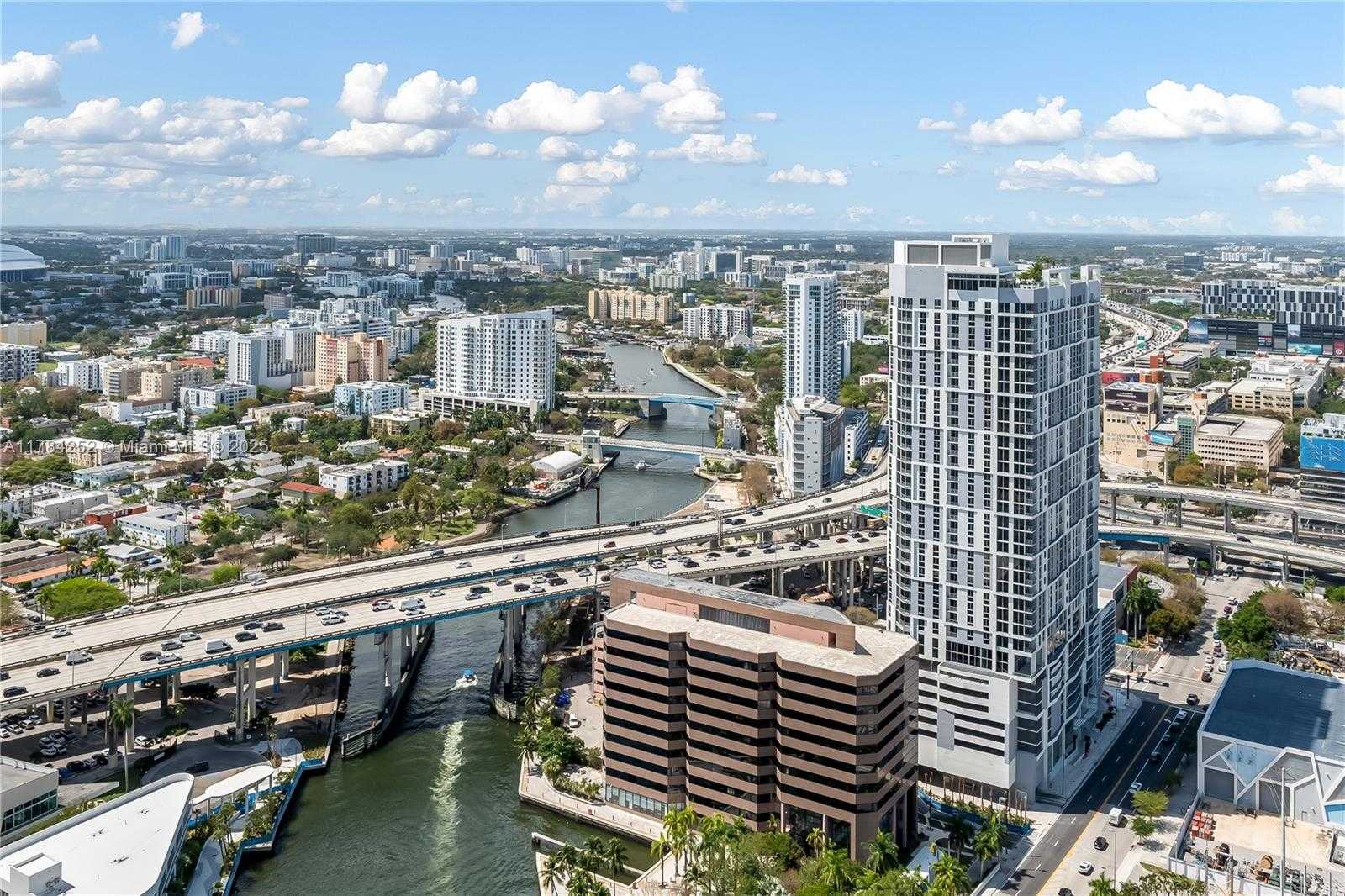 Small Image of 185 SOUTH WEST 7TH ST #4209, Miami Number 18