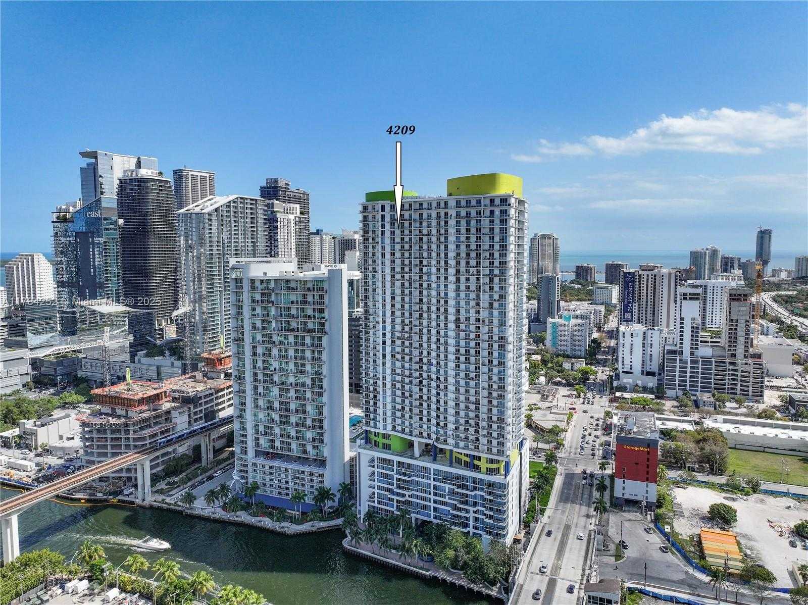 Small Image of 185 SOUTH WEST 7TH ST #4209, Miami Number 22