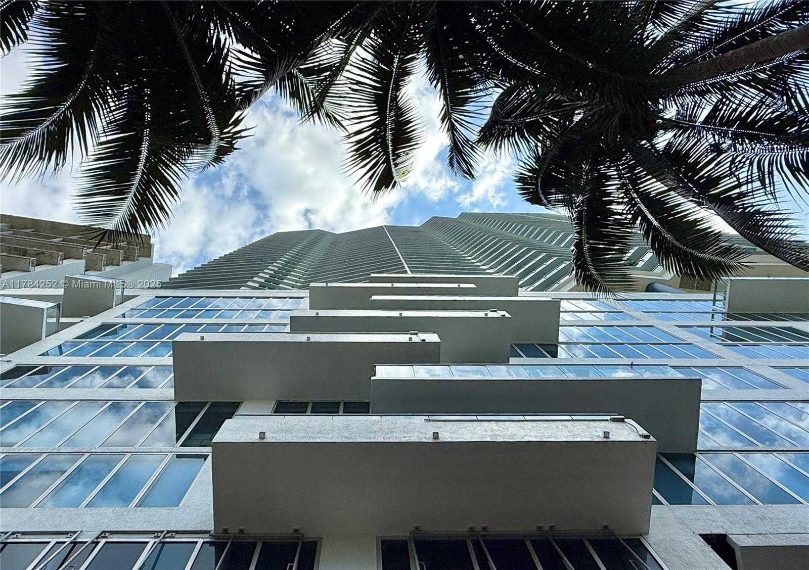 Small Image of 185 SOUTH WEST 7TH ST #4209, Miami Number 30