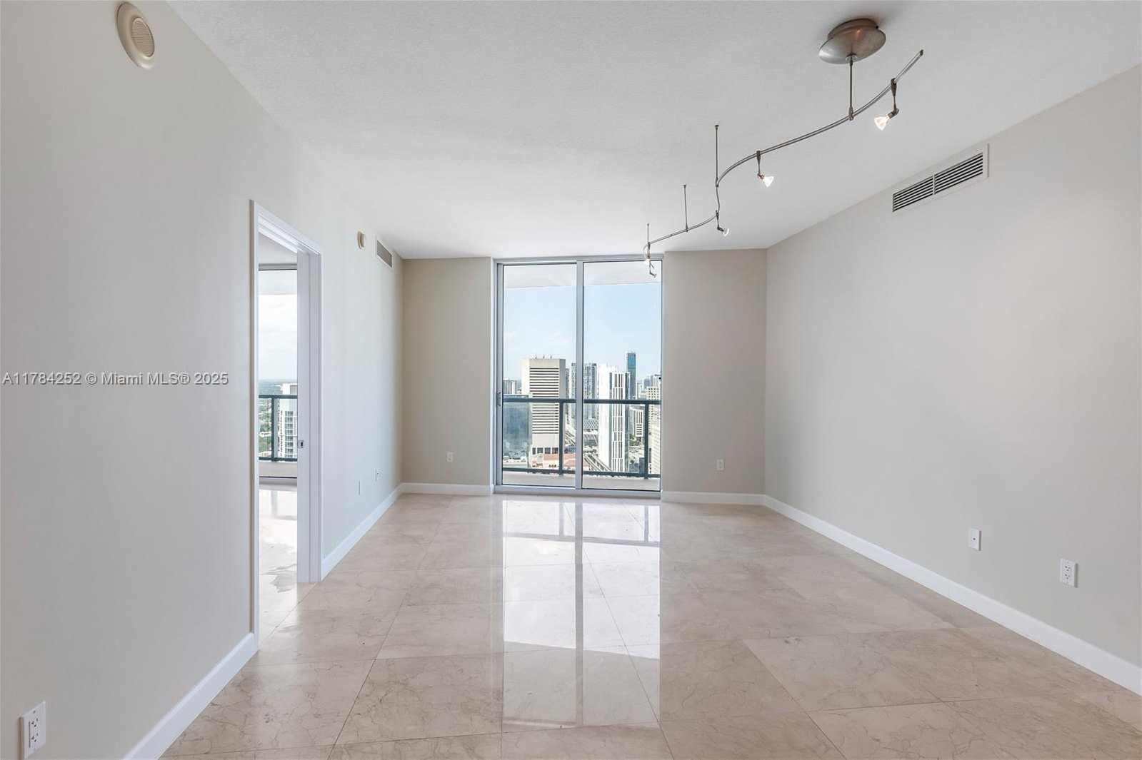Small Image of 185 SOUTH WEST 7TH ST #4209, Miami Number 6