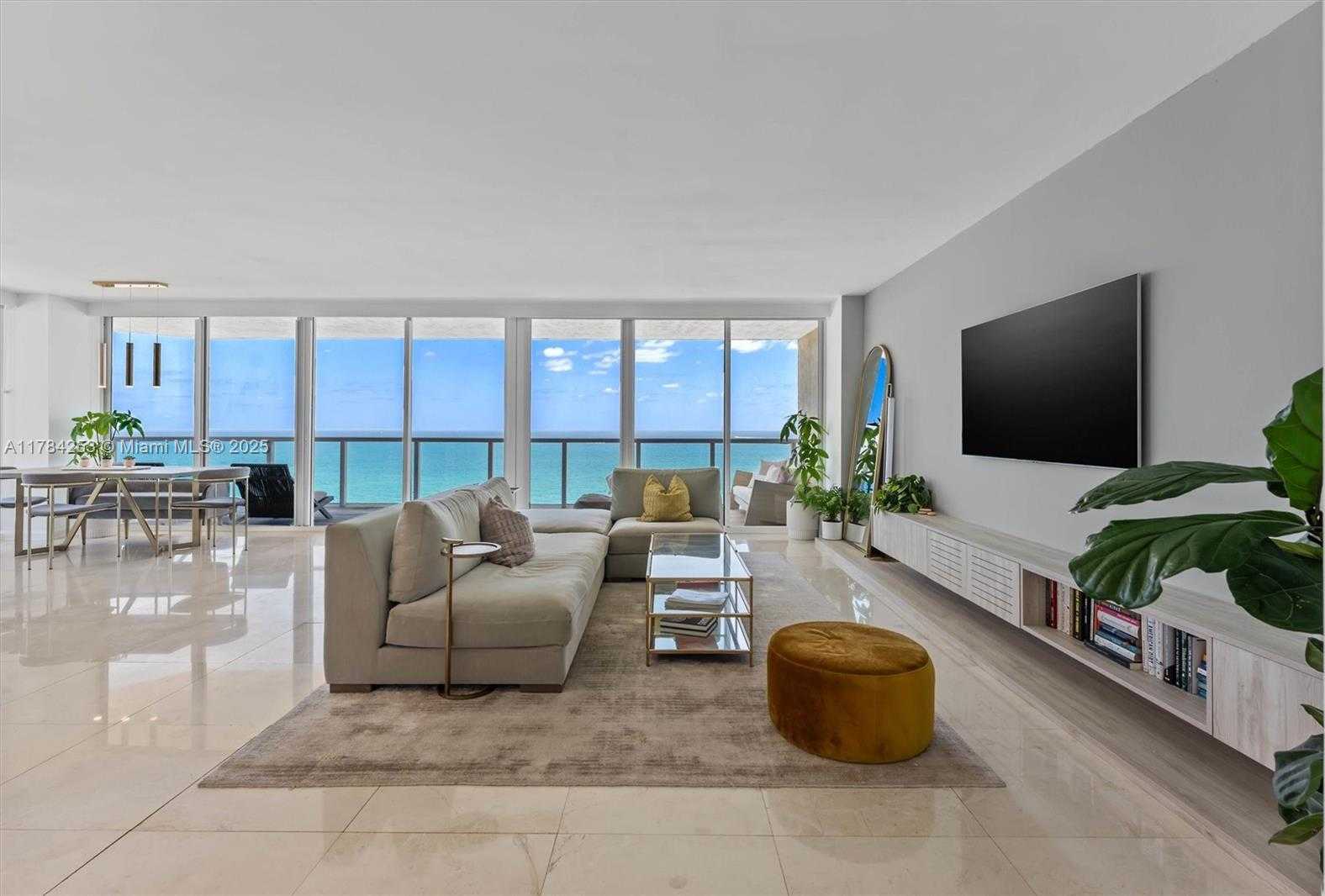 Small Image of 7330 OCEAN TER #20-B, Miami Beach Number 2