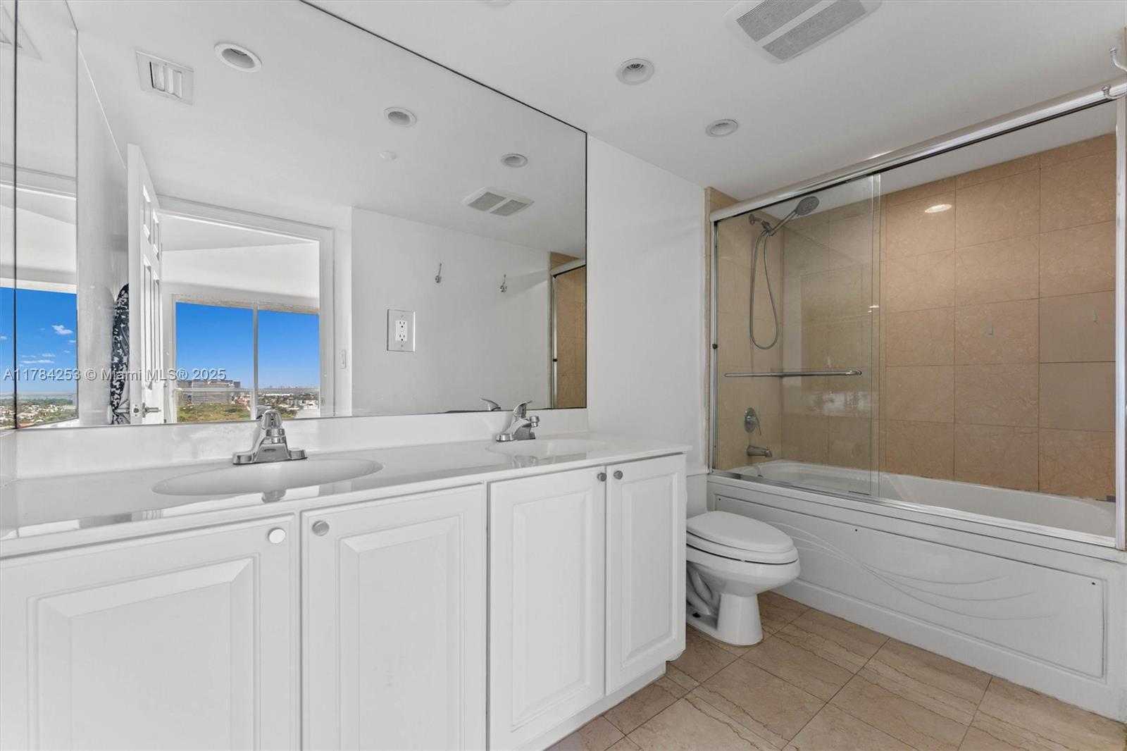 Small Image of 7330 OCEAN TER #20-B, Miami Beach Number 20