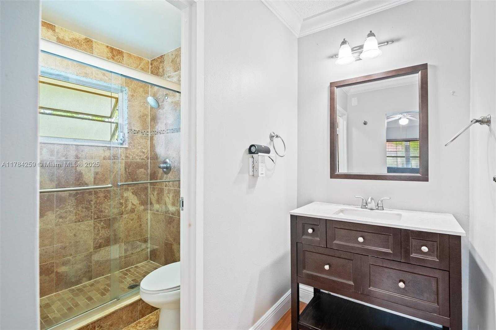 Small Image of 3000 RIVERSIDE DR #309-1, Coral Springs Number 13