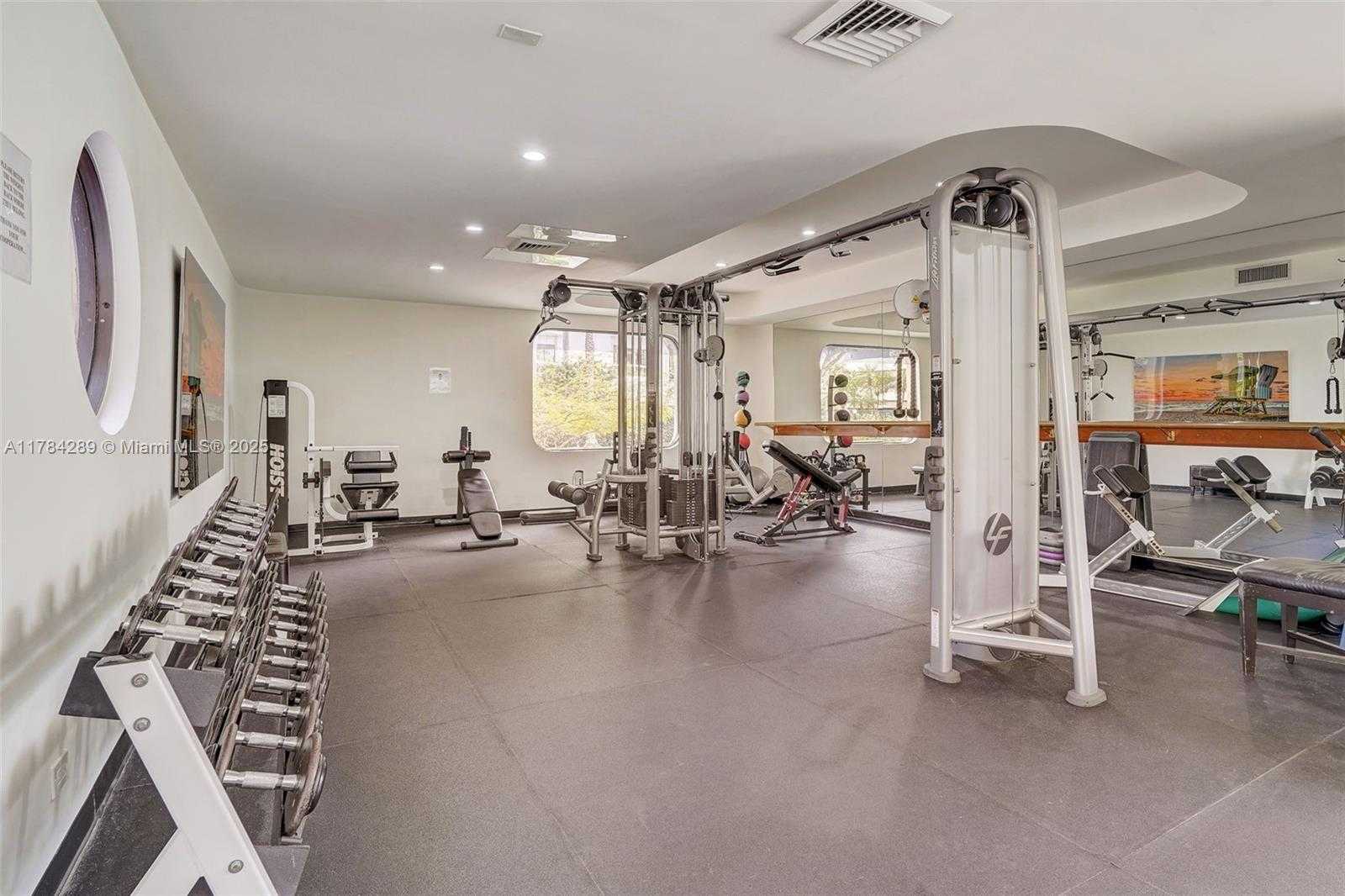 Small Image of 20191 EAST COUNTRY CLUB DR #802, Aventura Number 24