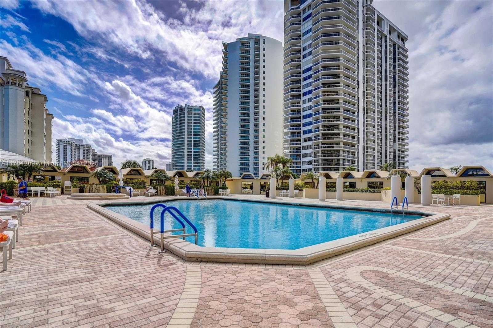 Small Image of 20191 EAST COUNTRY CLUB DR #802, Aventura Number 32
