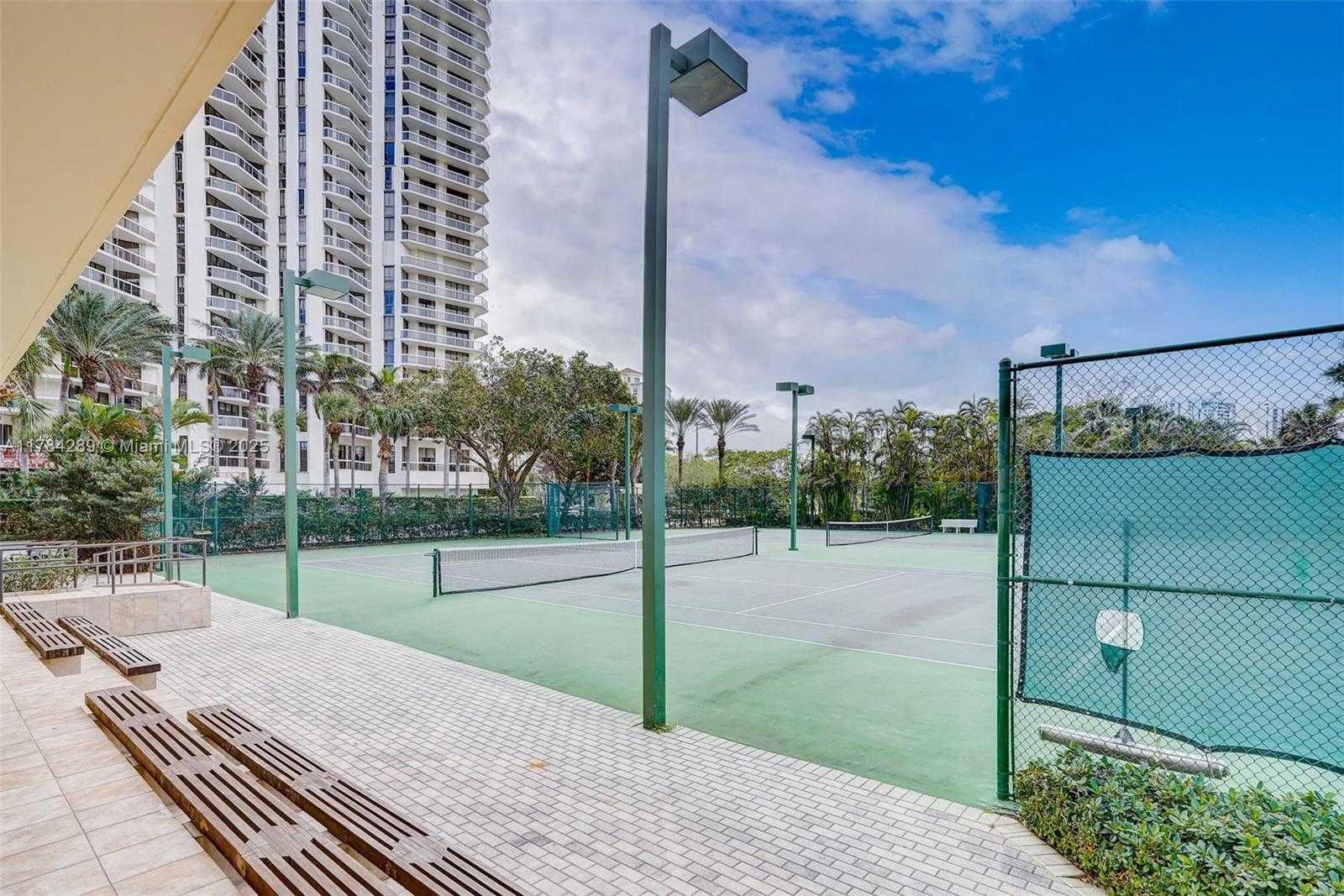 Small Image of 20191 EAST COUNTRY CLUB DR #802, Aventura Number 35
