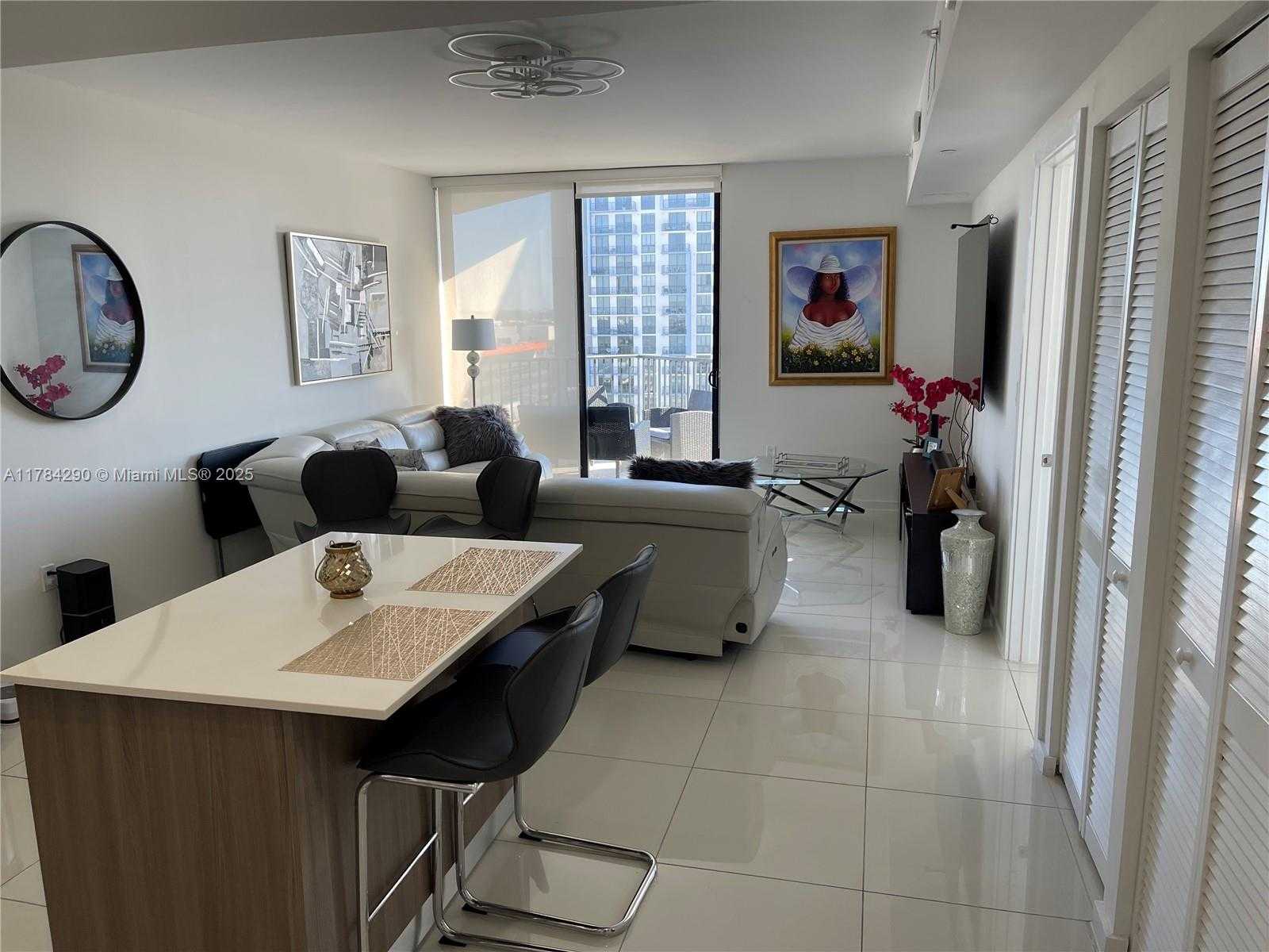 Small Image of 5300 PASEO BLVD #1205, Doral Number 18