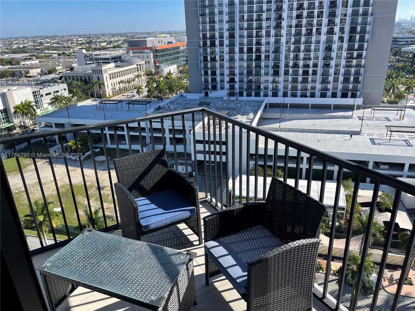 Small Image of 5300 PASEO BLVD #1205, Doral Number 9