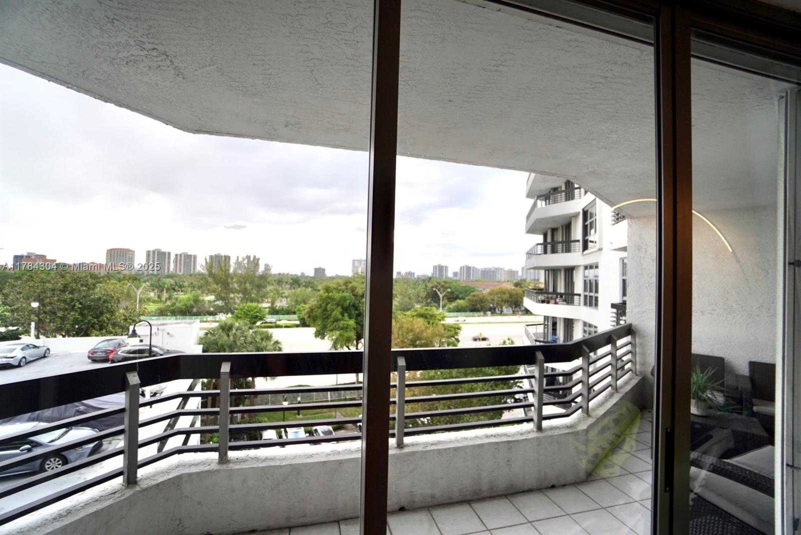 Small Image of 3400 NORTH EAST 192ND ST #606, Aventura Number 10