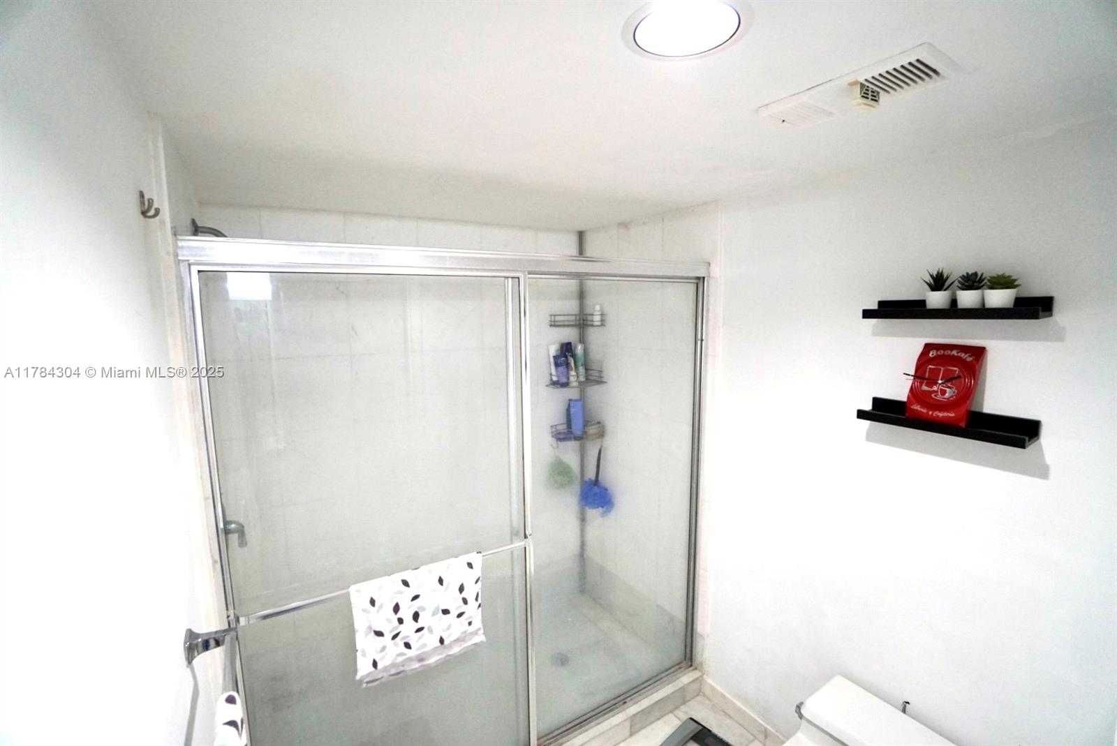 Small Image of 3400 NORTH EAST 192ND ST #606, Aventura Number 9