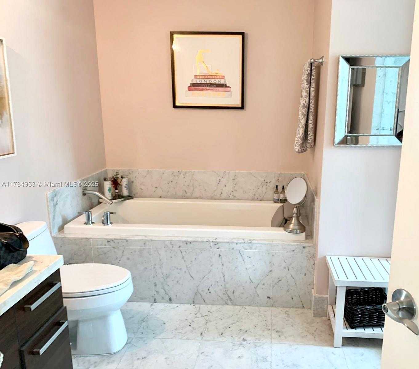 Small Image of 253 NORTH EAST 2ND ST #1008, Miami Number 12