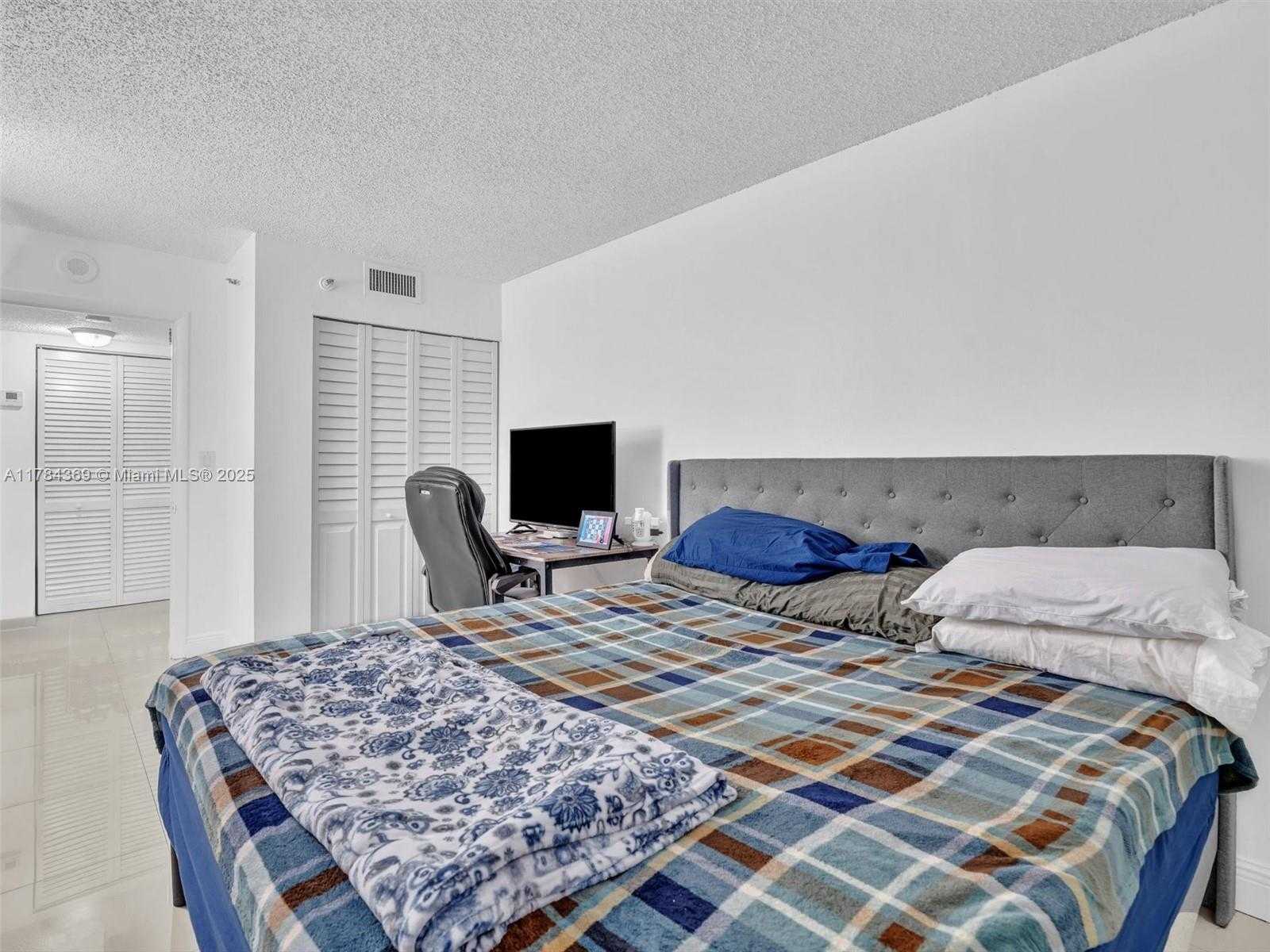 Small Image of 800 NORTH MIAMI AVE #E1204, Miami Number 18