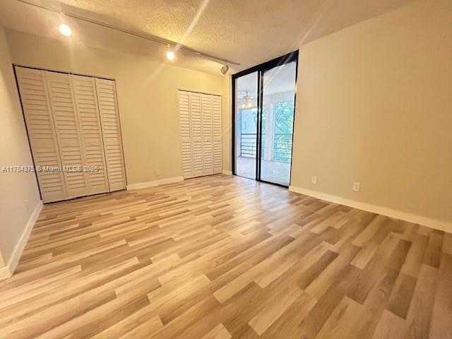 Small Image of 20200 WEST COUNTRY CLUB DR #PH16, Aventura Number 16