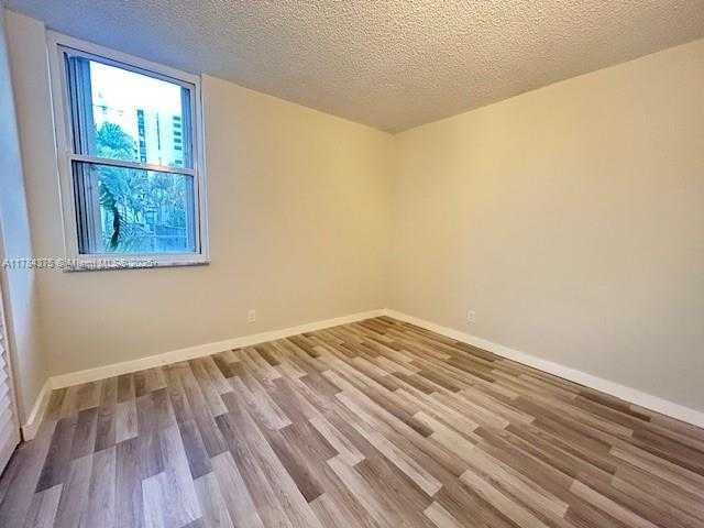 Small Image of 20200 WEST COUNTRY CLUB DR #PH16, Aventura Number 8