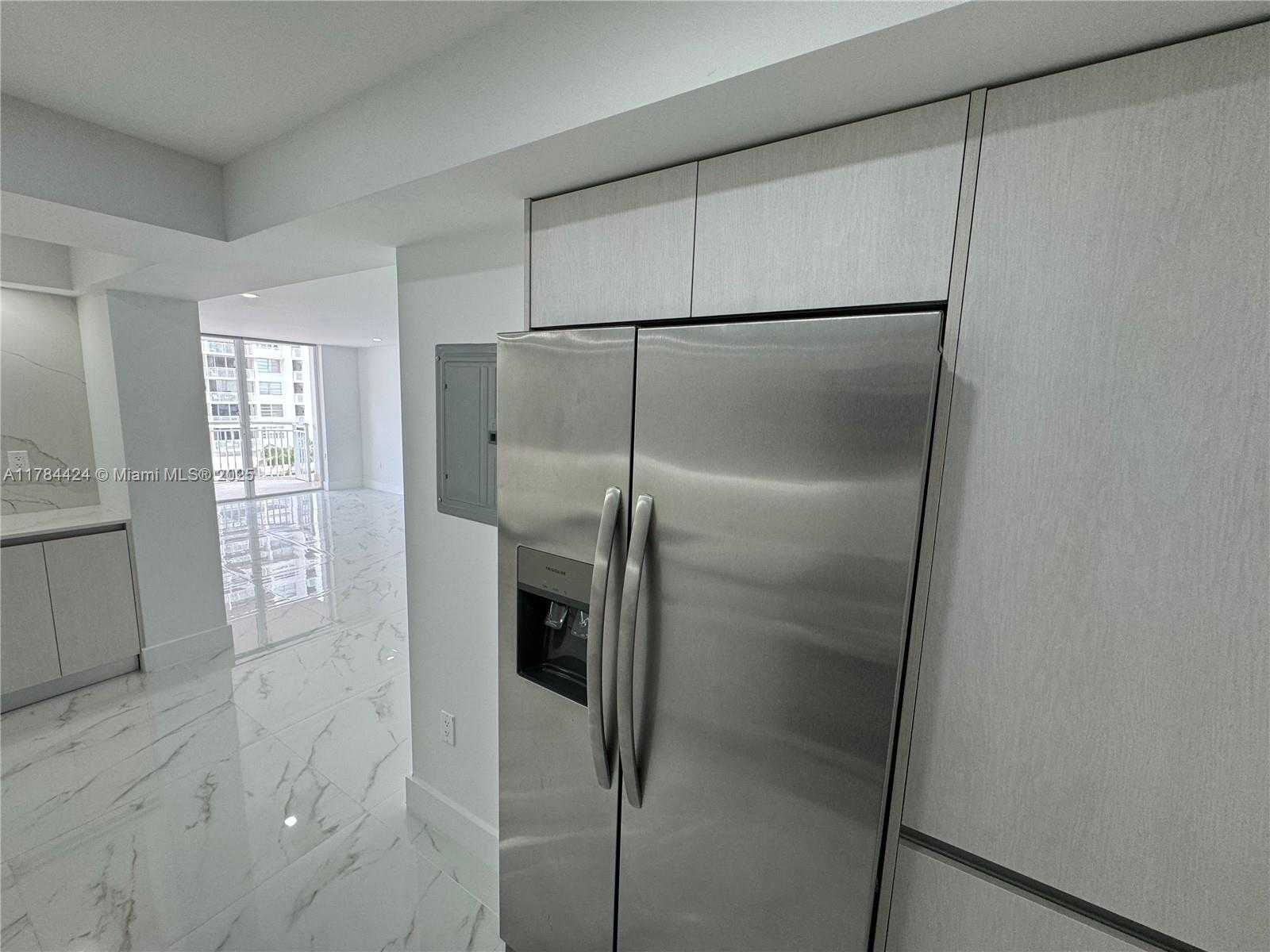 Small Image of 18031 BISCAYNE BLVD #502, Aventura Number 13