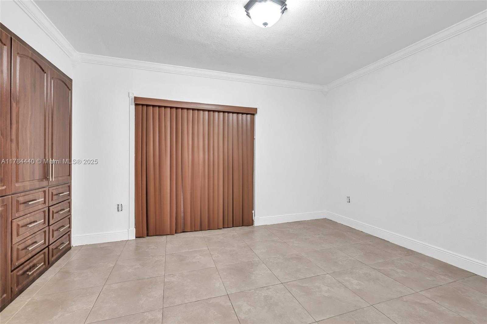 Small Image of 2170 WEST 60TH ST #16108, Hialeah Number 20
