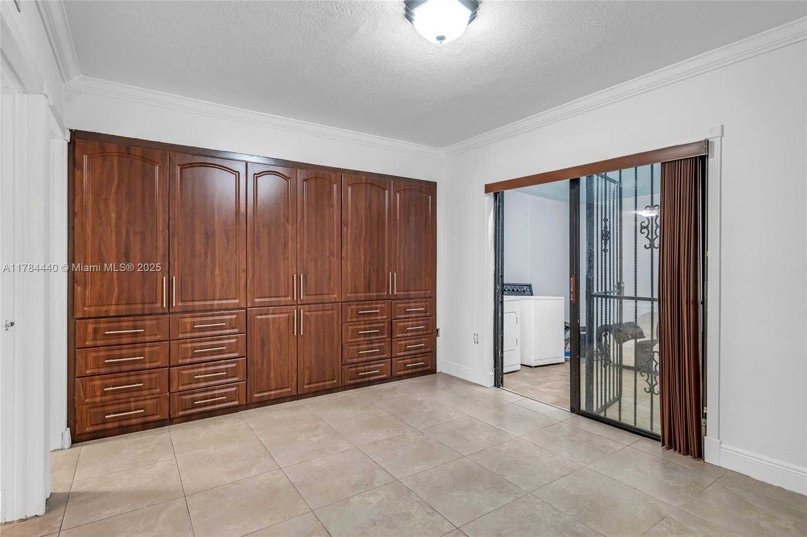 Small Image of 2170 WEST 60TH ST #16108, Hialeah Number 22