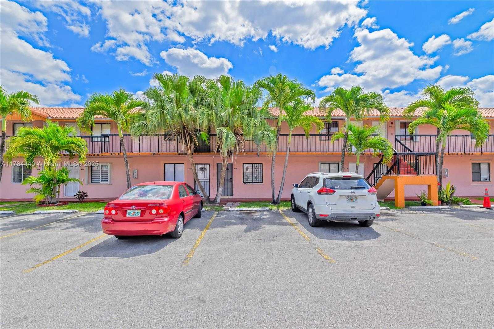 Small Image of 2170 WEST 60TH ST #16108, Hialeah Number 5