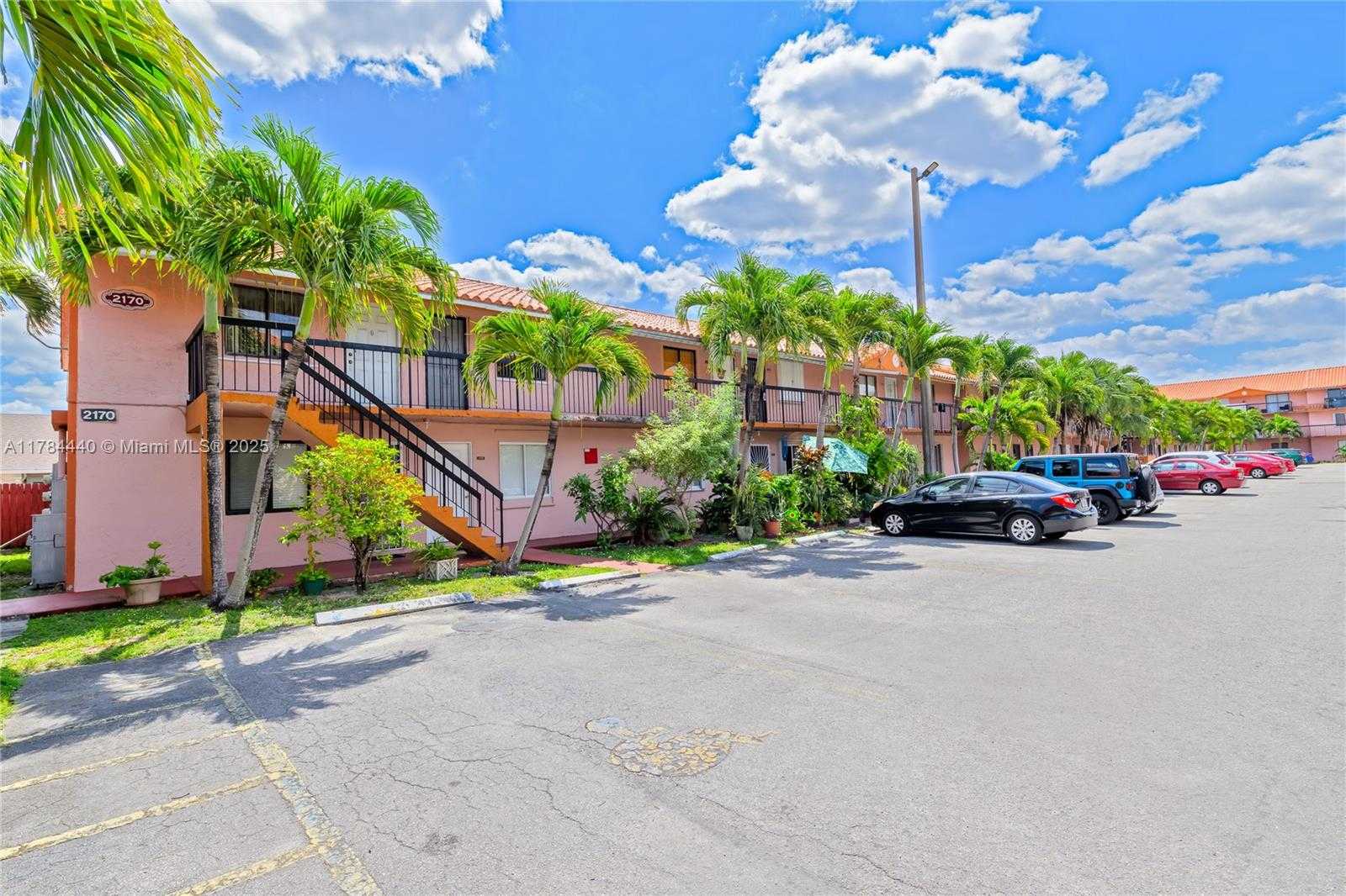 Small Image of 2170 WEST 60TH ST #16108, Hialeah Number 6