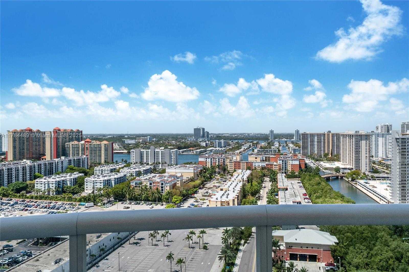 Small Image of 17201 COLLINS AVE #2409, Sunny Isles Beach Number 11
