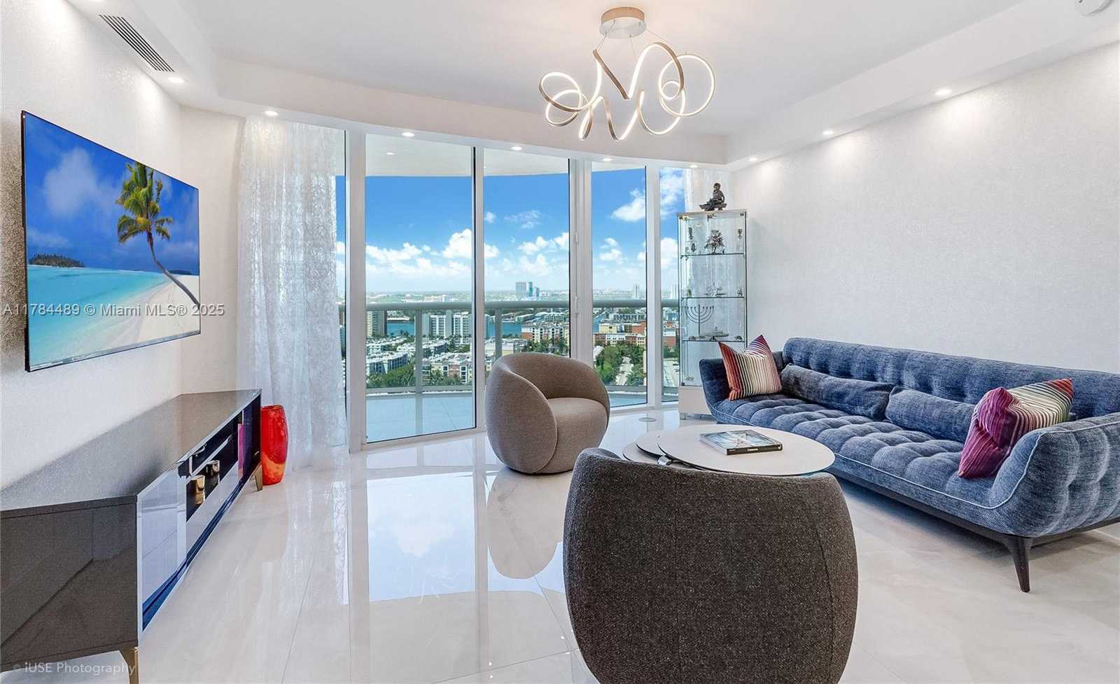 Small Image of 17201 COLLINS AVE #2409, Sunny Isles Beach Number 4
