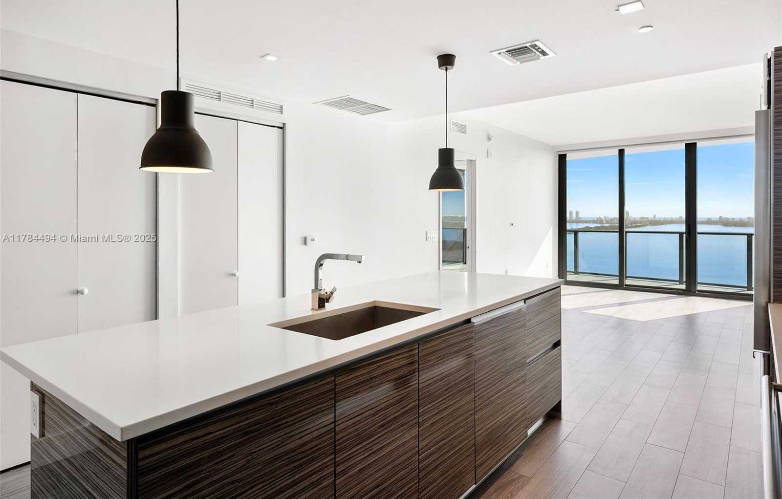 Small Image of 460 NORTH EAST 28TH ST #2707, Miami Number 16