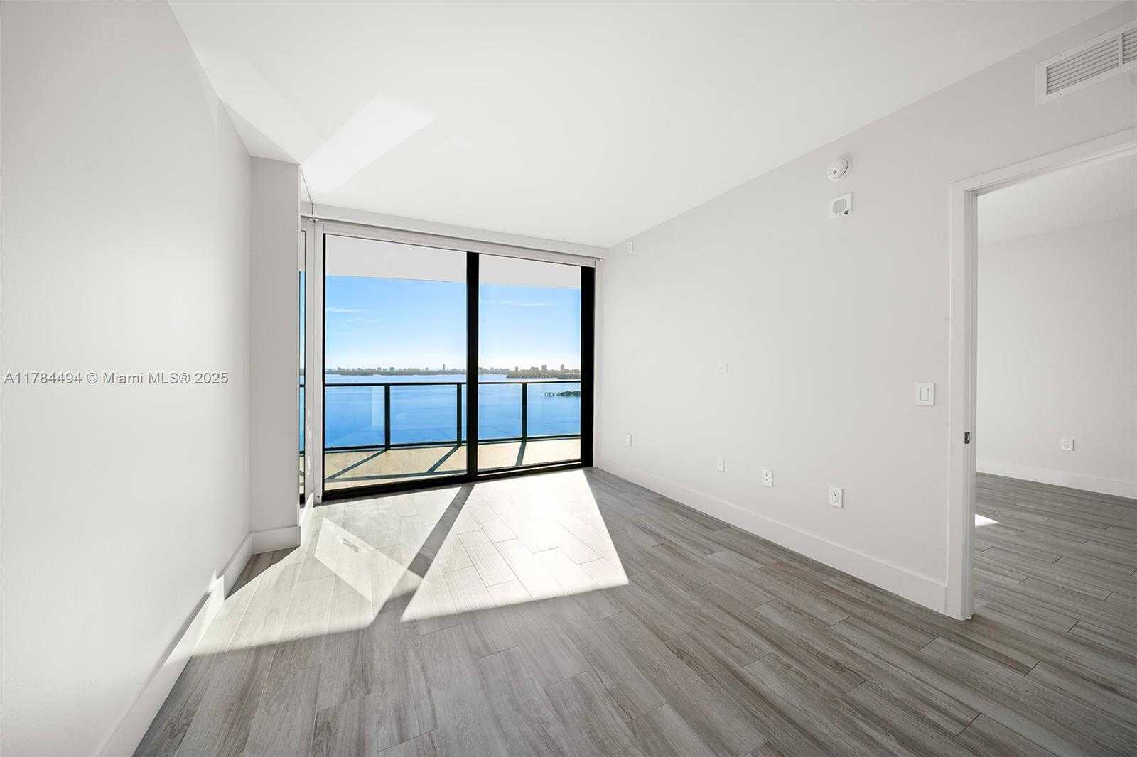 Small Image of 460 NORTH EAST 28TH ST #2707, Miami Number 6