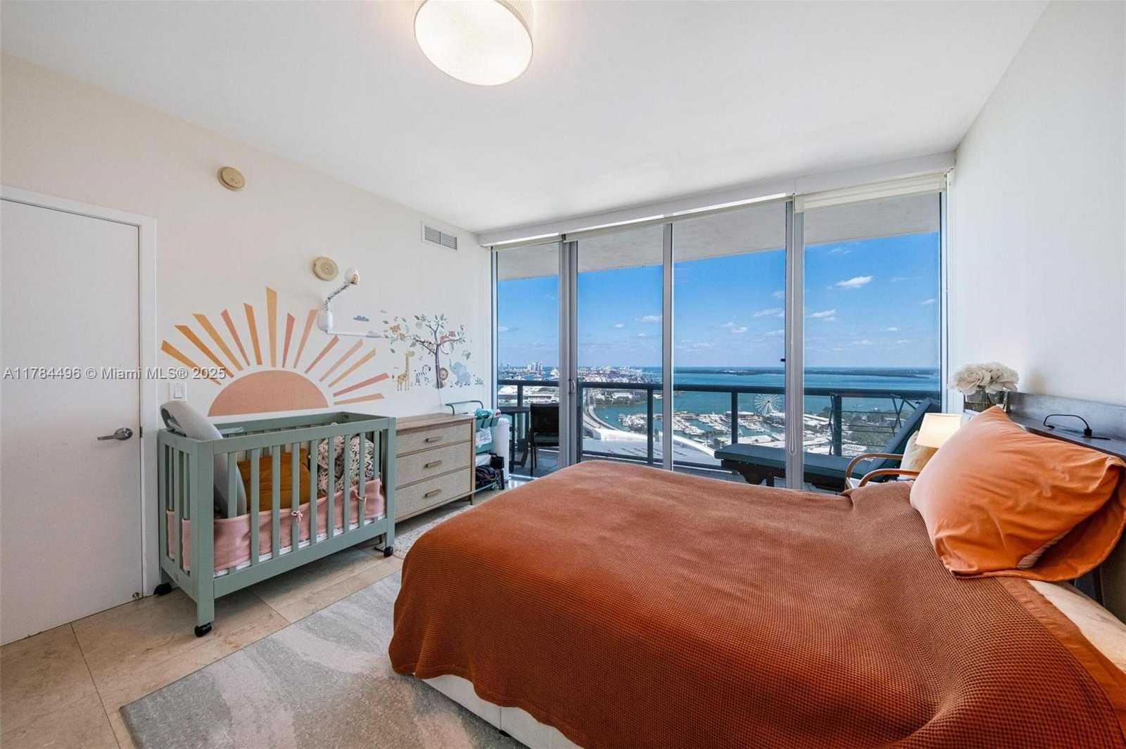 Small Image of 888 BISCAYNE BLVD #3207, Miami Number 16