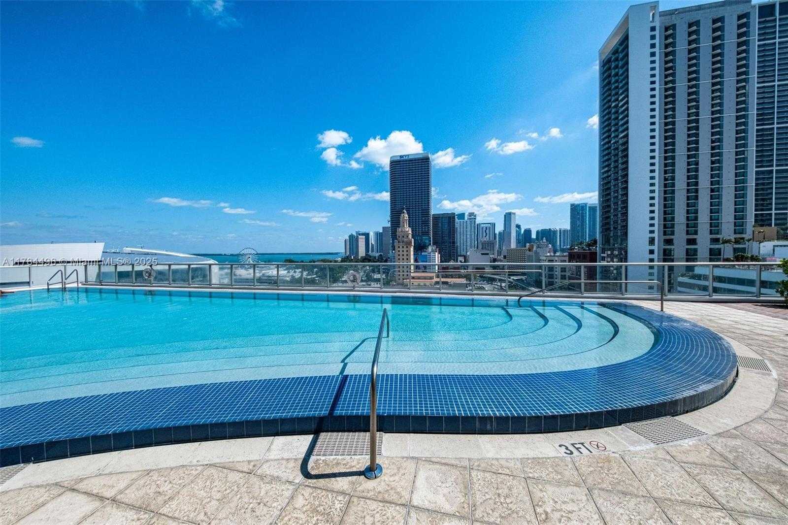 Small Image of 888 BISCAYNE BLVD #3207, Miami Number 22