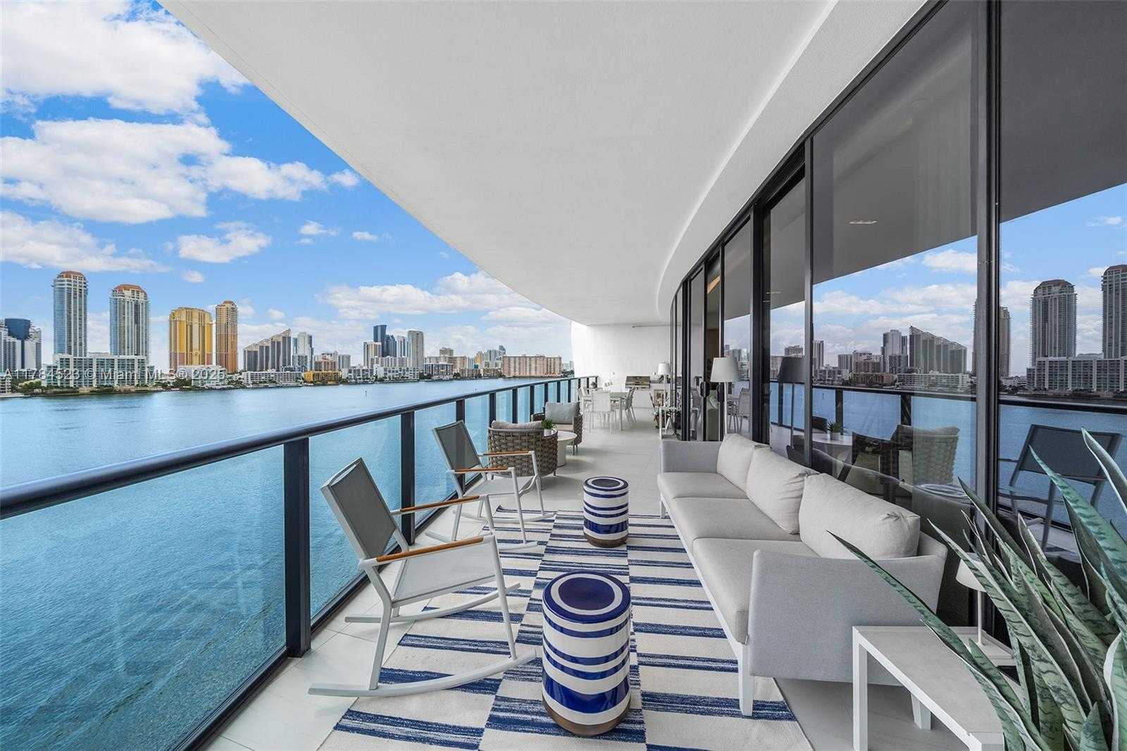 Small Image of 5500 ISLAND ESTATES DR #705, Aventura Number 12