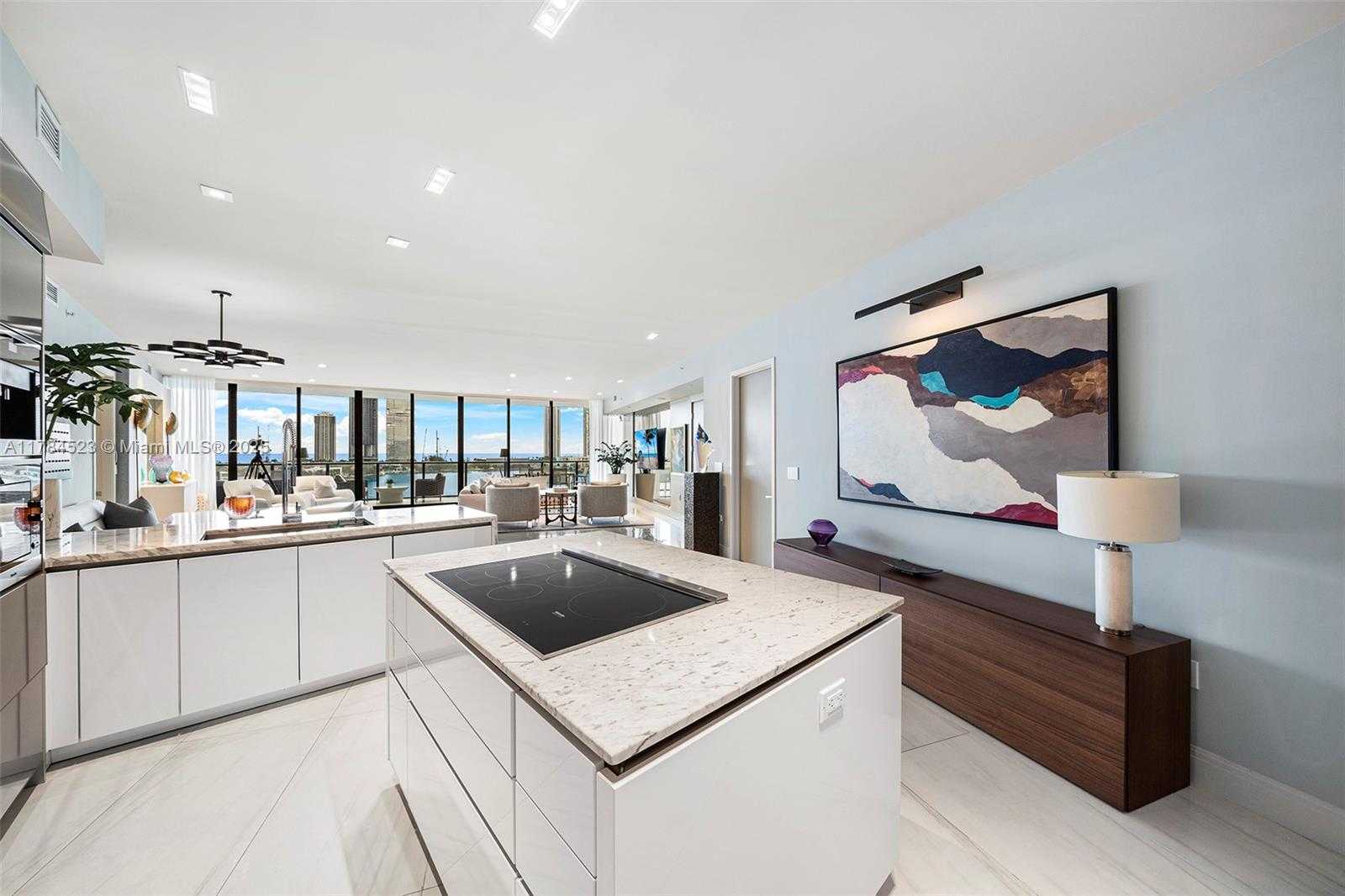 Small Image of 5500 ISLAND ESTATES DR #705, Aventura Number 18