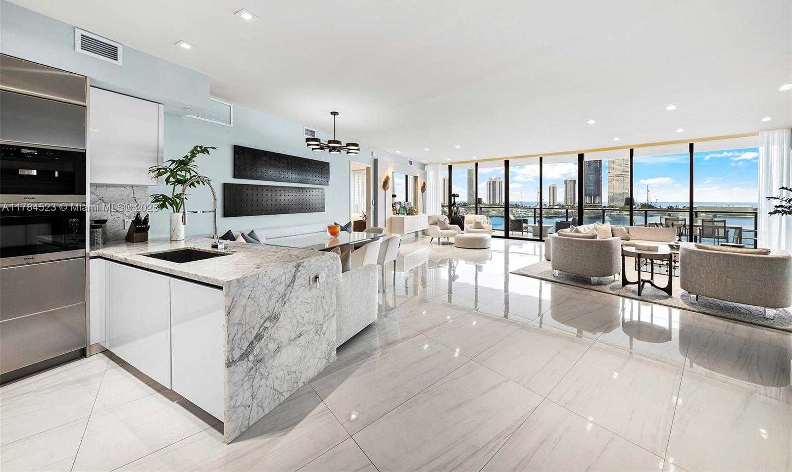Small Image of 5500 ISLAND ESTATES DR #705, Aventura Number 21